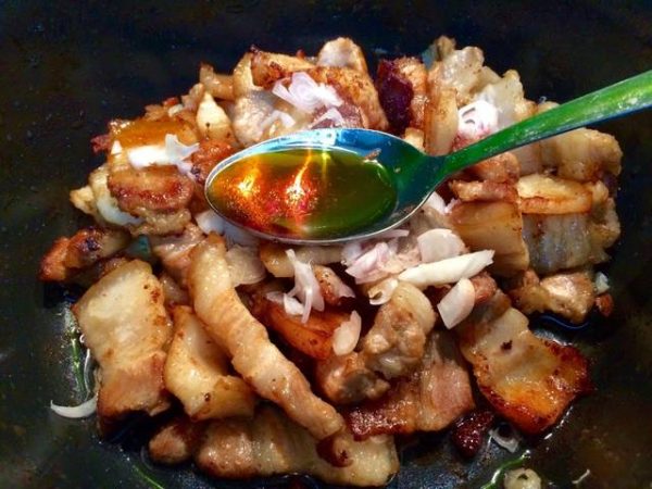 Roasted-pork-with-dried-onions