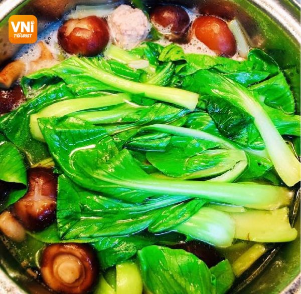 MEATBALL-SOUP-WITH-BOK-CHOY-08