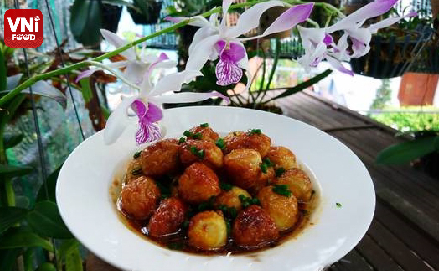 BRAISED QUAIL EGG WITH FISH SAUCE VniFood