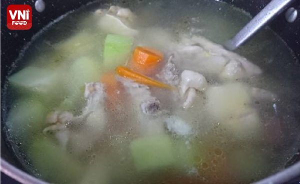 CHICKEN-WITH-VEGETABLE-SOUP-06