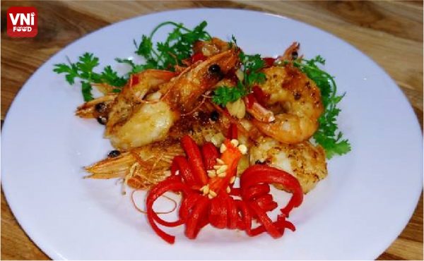 FRIED-SHRIMP-WITH-FISH-SAUCE-01