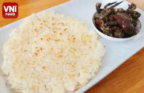 HOW-TO-MAKE-BURNT-RICE-01