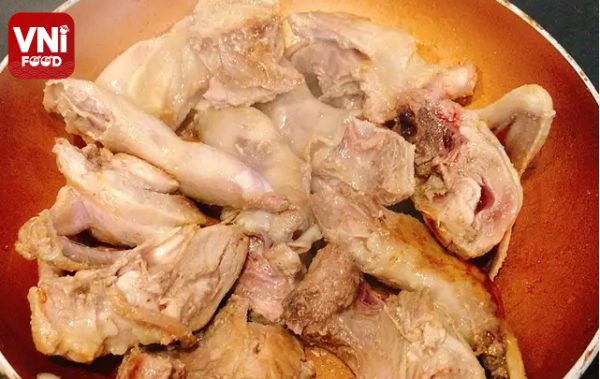 BRAISED-QUAIL-WITH-GINGER-01