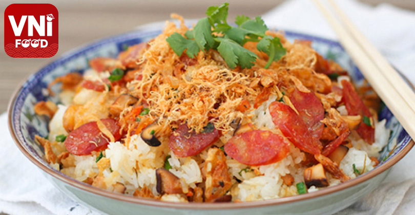 CHINESE SAUSAGE SHRIMP STICKY RICE BY RICE COOKER