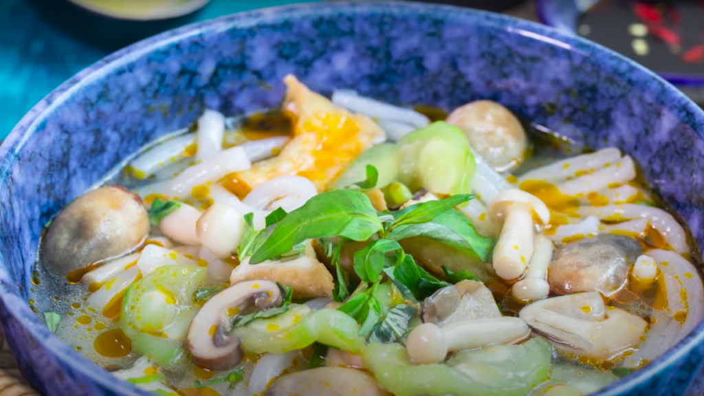 Banh Canh - Vietnamese Noodles