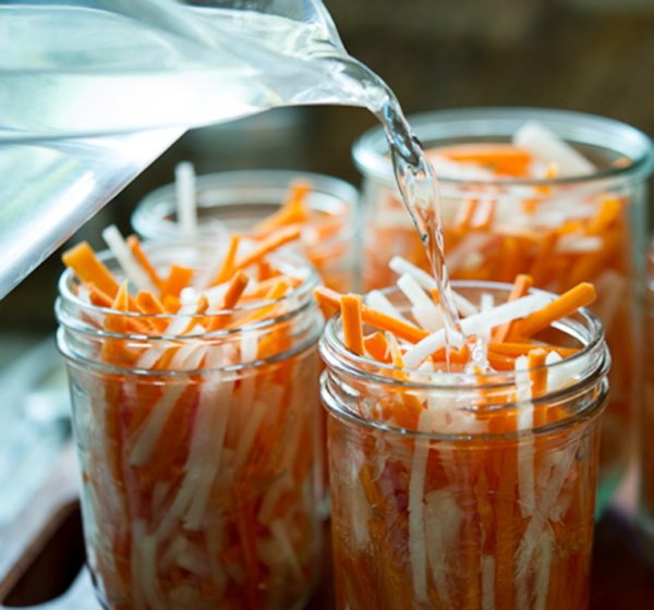 Pickling the Vegetables - vnifood