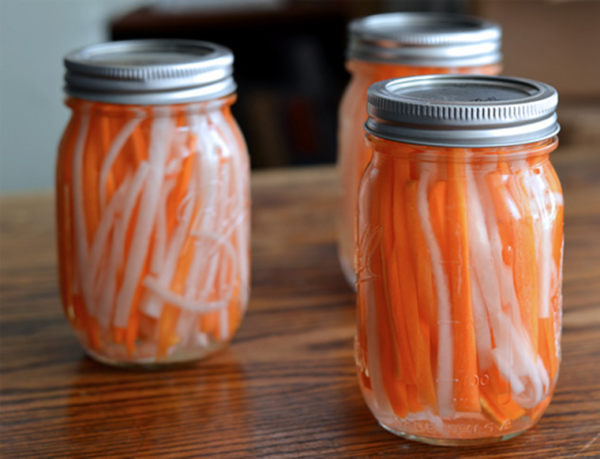 Vietnamese Pickled Carrots and Daikon - vnifood