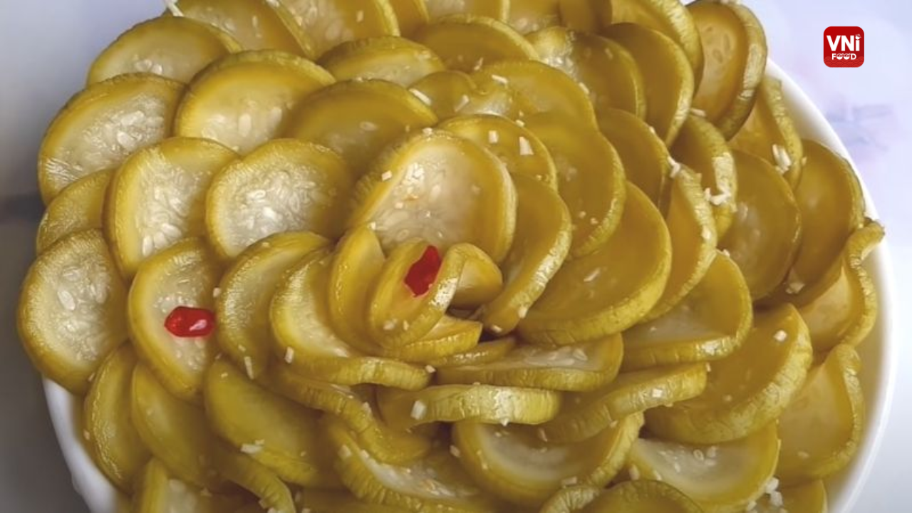 Vietnamese Pickled Bottle Gourd (Bau Muoi Chua)
